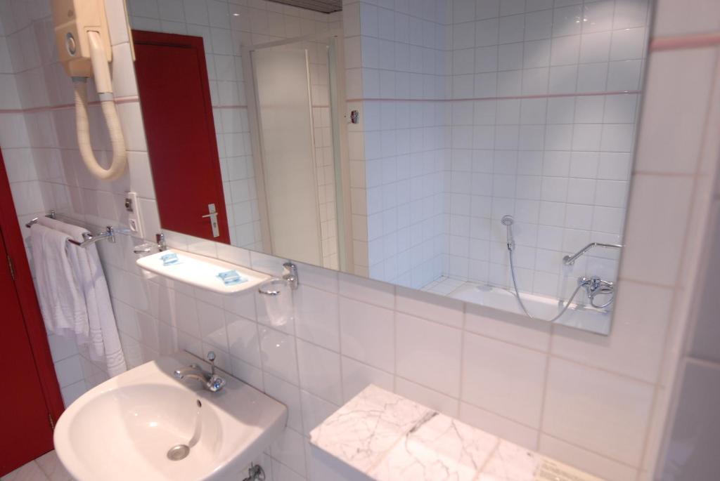 Hotel Le Joli Bois Waterloo Chambre photo